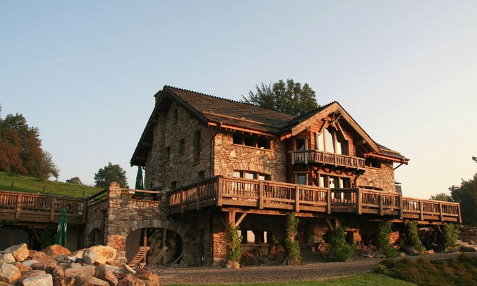 Bellevaux House | Opulent Chalet in Thirimont with Turkish Steambath & Sauna