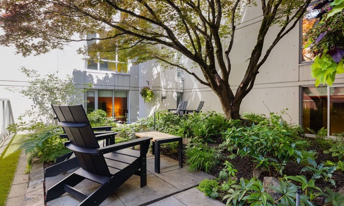 Yaletown Hotel | OPUS Hotel Vancouver