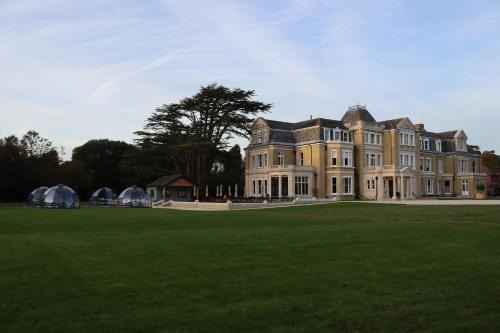 Locks Heath Apartment | Orange Grove Hotel & Gardens