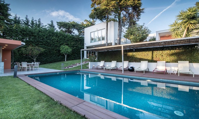 Cobre Villa | Orange House: Daily Cleaning/Heated Swimming pool.