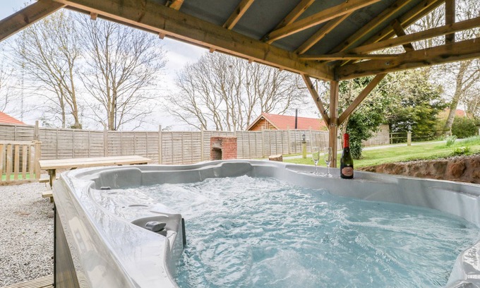 Watchet Cottage | ORCHARD COTTAGE, pet friendly, luxury holiday cottage in Washford