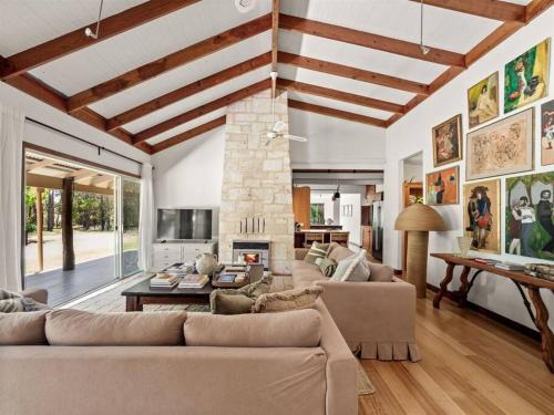 Yallingup Siding House | Orchard Homestead Countryside Retreat