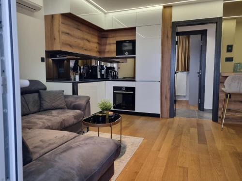 Osijek Apartment | OSIJEK LUXURY CENTER - self check in, Ulica I Gunulića 82