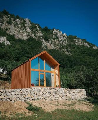 Danilovgrad Municipality House | Ostrog Wood House