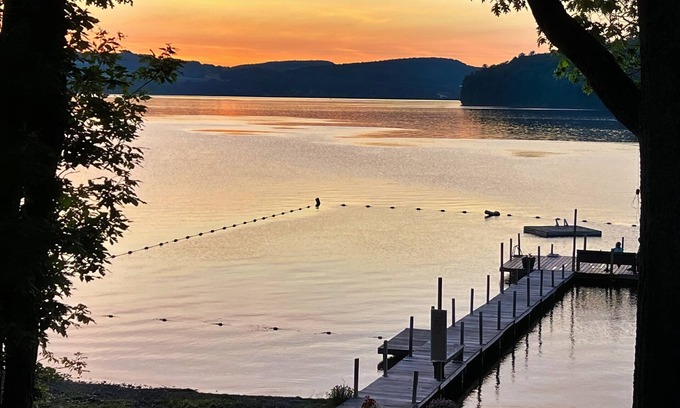 Cooperstown - Otsego Lake Cottage | Otsego Lake ~ Cottage, swimming, fishing, boating