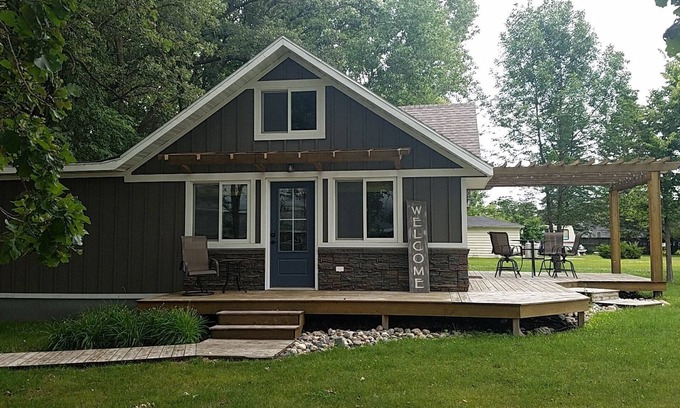 Battle Lake House | Ottertail Lake Cozy Cabin