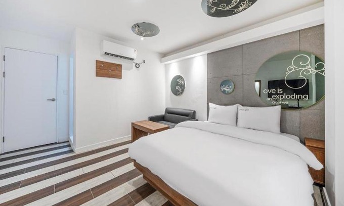 Naedang-dong Hotel | OU Hotel