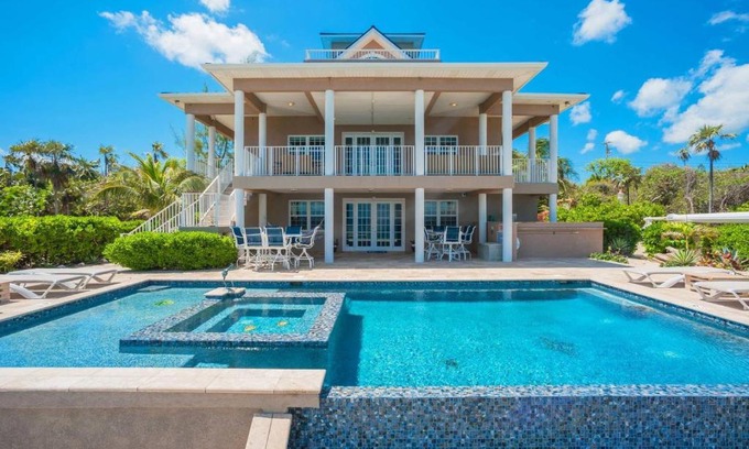 East End House | Our Cayman Cottage by Grand Cayman Villas & Condos