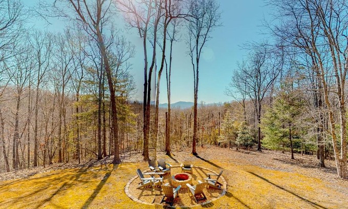 Morganton House | Our Mountain Hangar