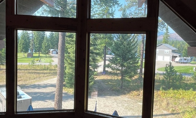 Trout Creek Cabin | Outdoor Paradise Cabin Getaway