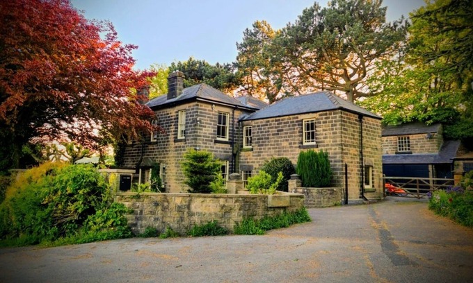 Matlock House | Outstanding Large Period Property With Breath Taking Views Sleeping Up To 19