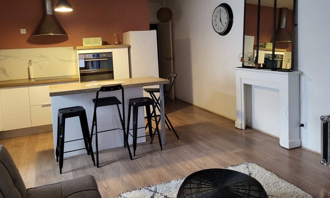 Ovalie Apartment | Ovalie Appartement F3 Montpellier avec terrasse et parking