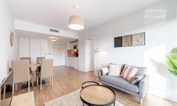 Saint-Saulve Apartment | OVELIA Saint-Saulve - Les Quatre Jardins