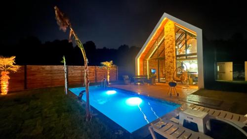 Southern Marmara Villa | OYARC SAPANCA VILLA/BUNGALOW
