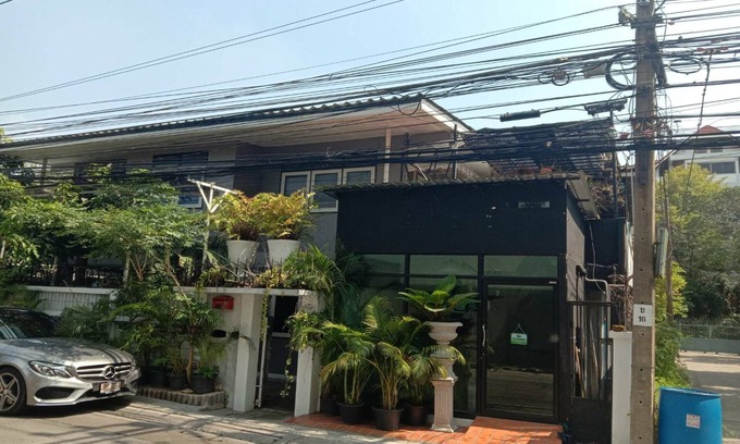 Lat Yao House | OYO 857 42 Loft Bed and Breakfast