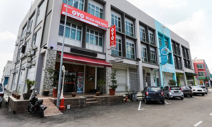 Bukit Gambir Hotel | OYO 89617 Selesa View