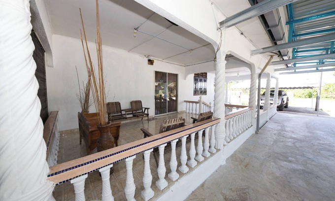 Chukai House | OYO 90990 Sri Tempurung Homestay