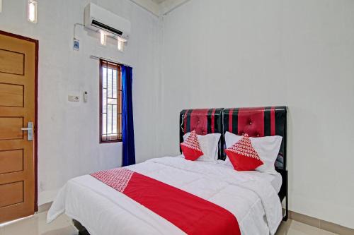 Kampar Hotel | OYO 92800 Lestari Baru Syariah Near SMA Negeri 1 Salo