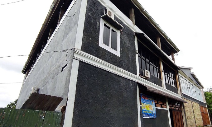 Ternate Hotel | OYO 92892 Aini Homestay