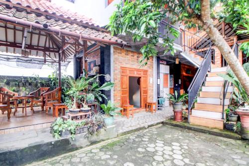 Patuk Hotel | OYO 94377 Maryam Homestay Syariah 2
