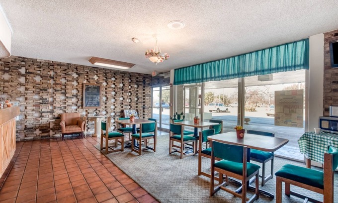 Brownwood Hotel | OYO Hotel Brownwood Hwy 67