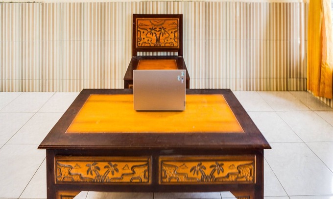 Tretes Hotel | OYO Life 92087 Griya Nurainy