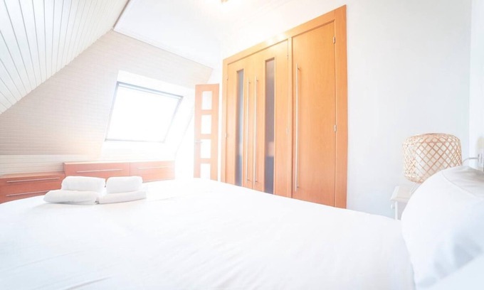 Ferrol Apartment | Pérez Villaamil Apartment