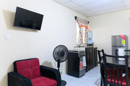Flores Apartment | p APARTAMENTOS PETENCHEL, POR AEROPUERTO, SANTA ELENA, FLORES, PETEn 2