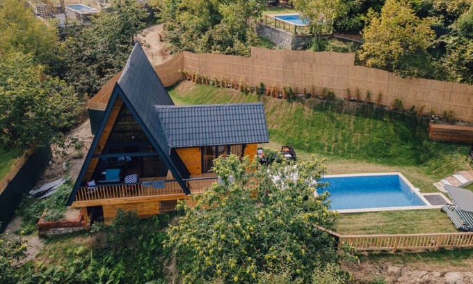 Sapanca Ski Chalet | P2347 - Two Bedroom Chalet, Sleeps 6
