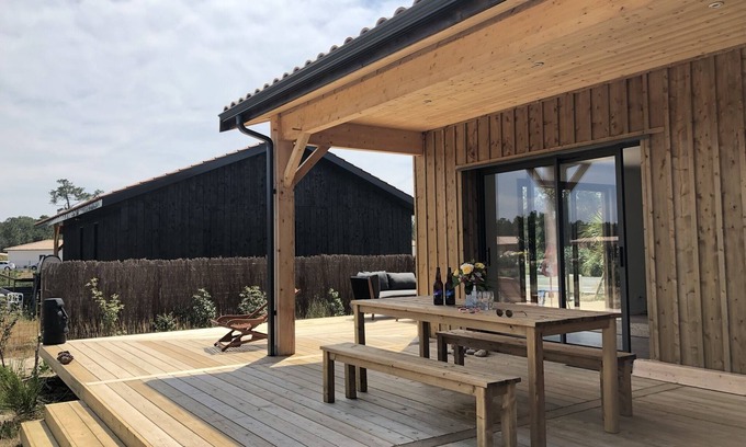 Vensac House | Padahouse - seafront wood house