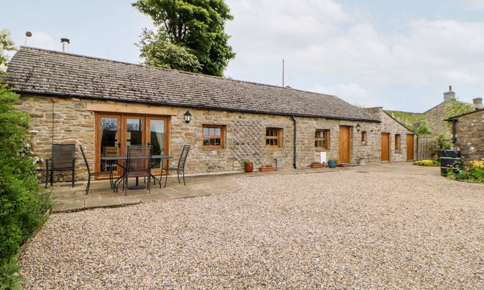 Fremington Cottage | PADLEY BARN, family friendly, character holiday cottage in Hurst