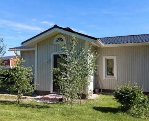 Nivala Apartment | Pajala, talo aavan reunalla