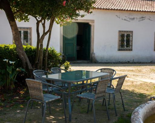 Santo Antonio dos Olivais Apartment | Palácio da Quinta da Portela IV