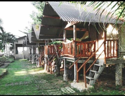 Daanbantayan Resort | Palaboy Skatecamp Beach Resort