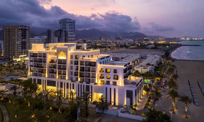 Al-Fujairah Hotel | Palace Beach Resort Fujairah