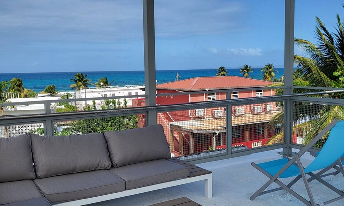 Vieques House | Palafito New rental Introductory Rates