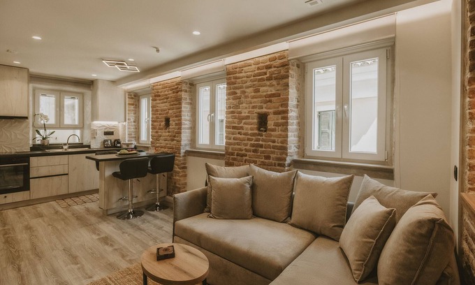 Old Town Apartment | Palazzino Veneziano Luxury Apartment