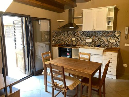 Bagheria Apartment | Palazzo Larderia