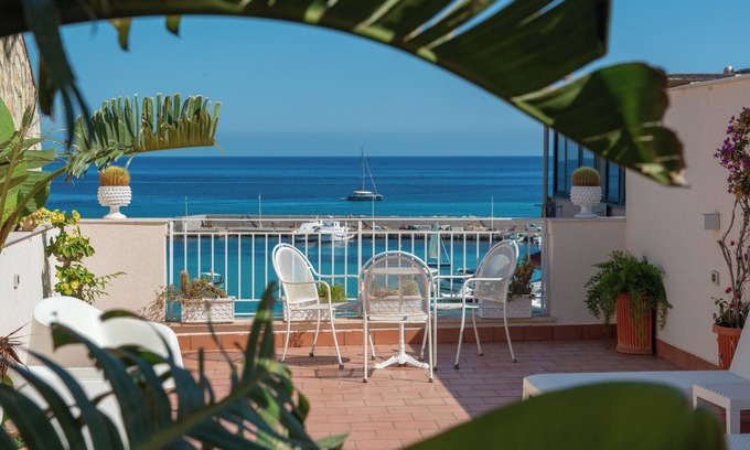 Sferracavallo House | Palermo Mare Holidays