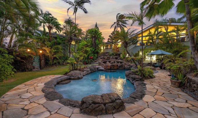 Kalama Tract Condo | Palione Papalani by Avantstay New $1.5m Remodel Steps From Kailua Beach w/Private Pool & Hot Tub