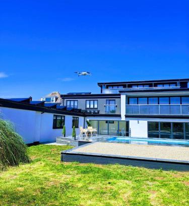 Shanklin House | Palm Court Hotel Suites