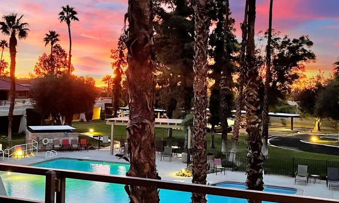 Racquet Club West Condo | Palm Springs Luxury 2 Bed Condo in Downtown Resort!
