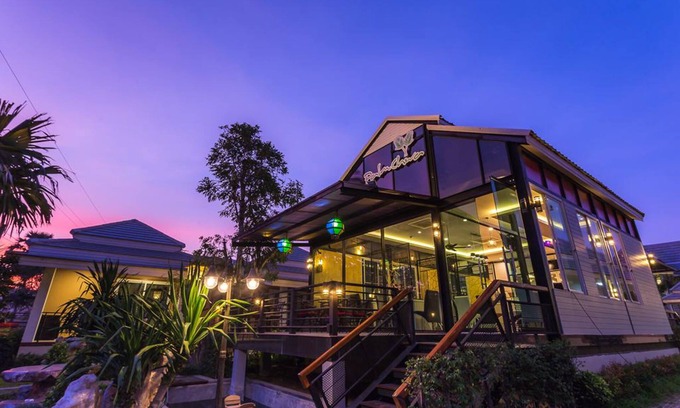 Sikhio Hotel | Palmchwa Resort