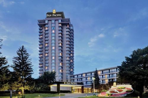North York Hotel | Pan Pacific Toronto