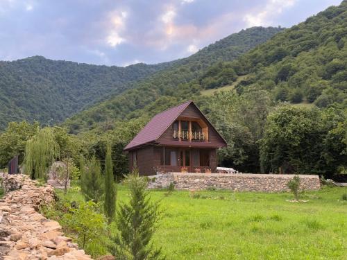 Akhmeta Apartment | Pankisi Wooden Cottage