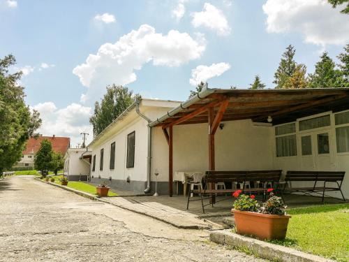 Aggtelek House | Panoráma Üdülő