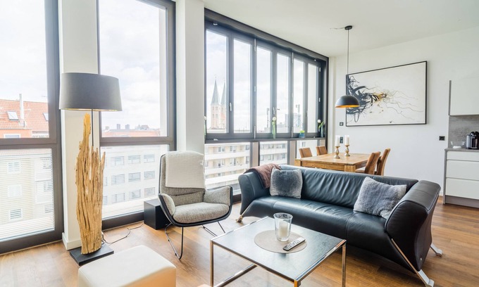 Braunschweig City Center Apartment | Panorama Bliss - Luxus Apartment in Braunschweig's Altstadt