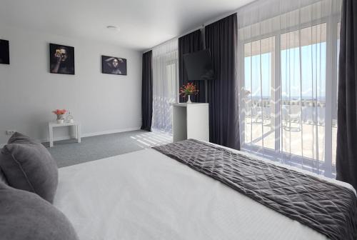 Karolino-Bugaz Hotel | PANORAMA BRIZ