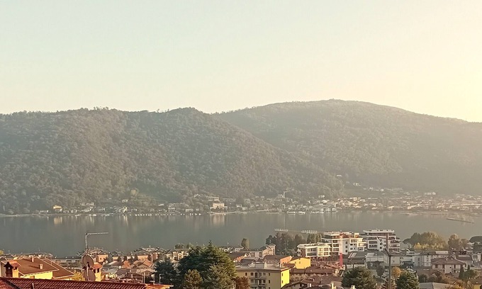 Sarnico Apartment | PANORAMA Holiday House on Lake Iseo