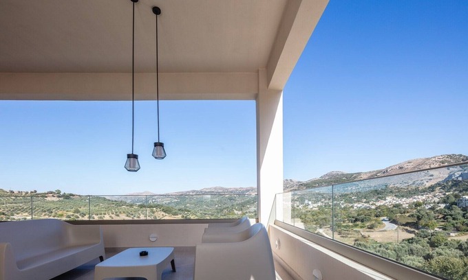 Spilion Apartment | Panorama Luxury Suites
